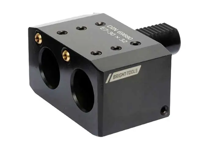 Doppelter langweiliger Stangen halter, rechts